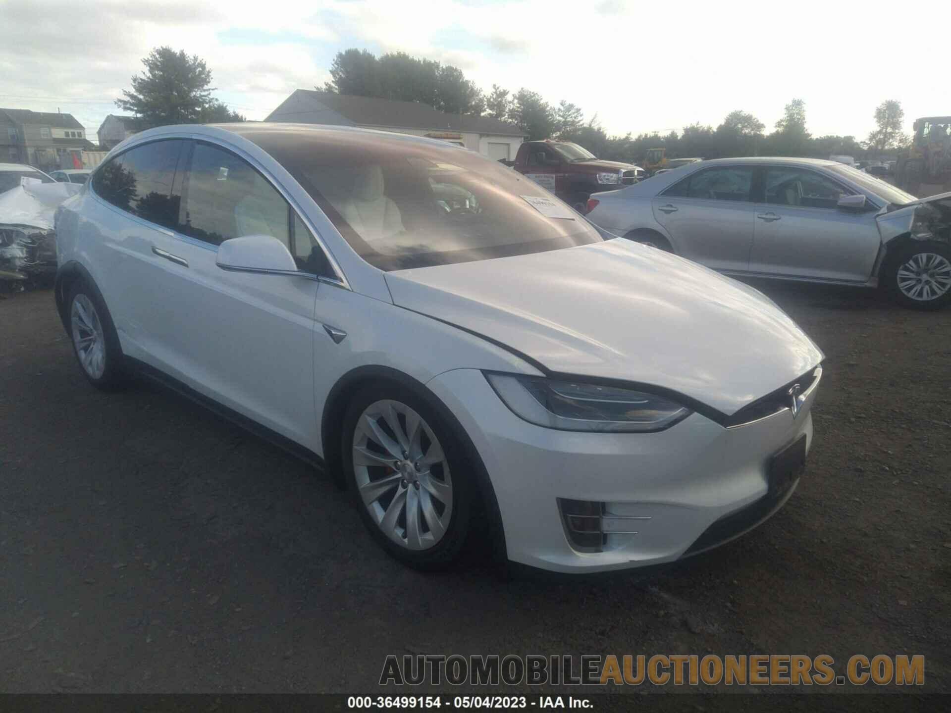 5YJXCAE48GF025764 TESLA MODEL X 2016