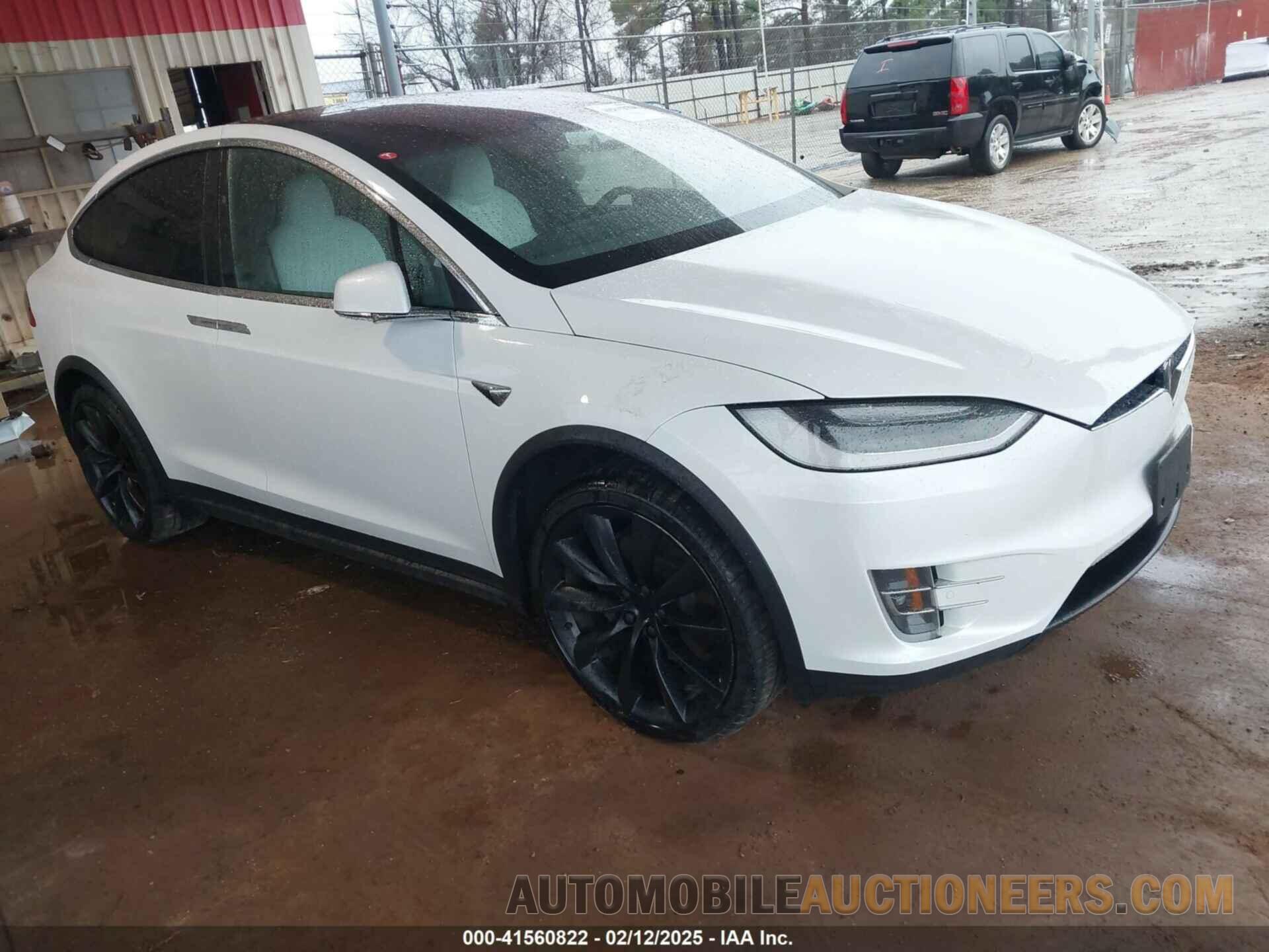 5YJXCDE25MF322485 TESLA MODEL X 2021
