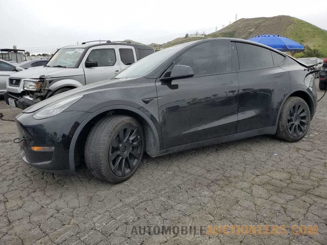 5YJYGDEE1MF100089 TESLA MODEL Y 2021