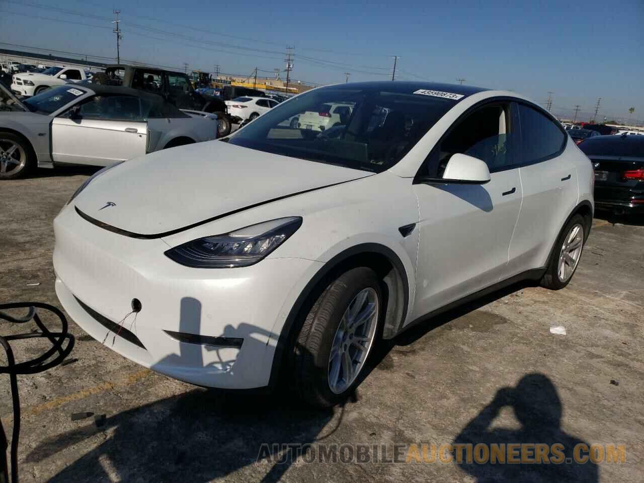 5YJYGDEE3LF032229 TESLA MODEL Y 2020