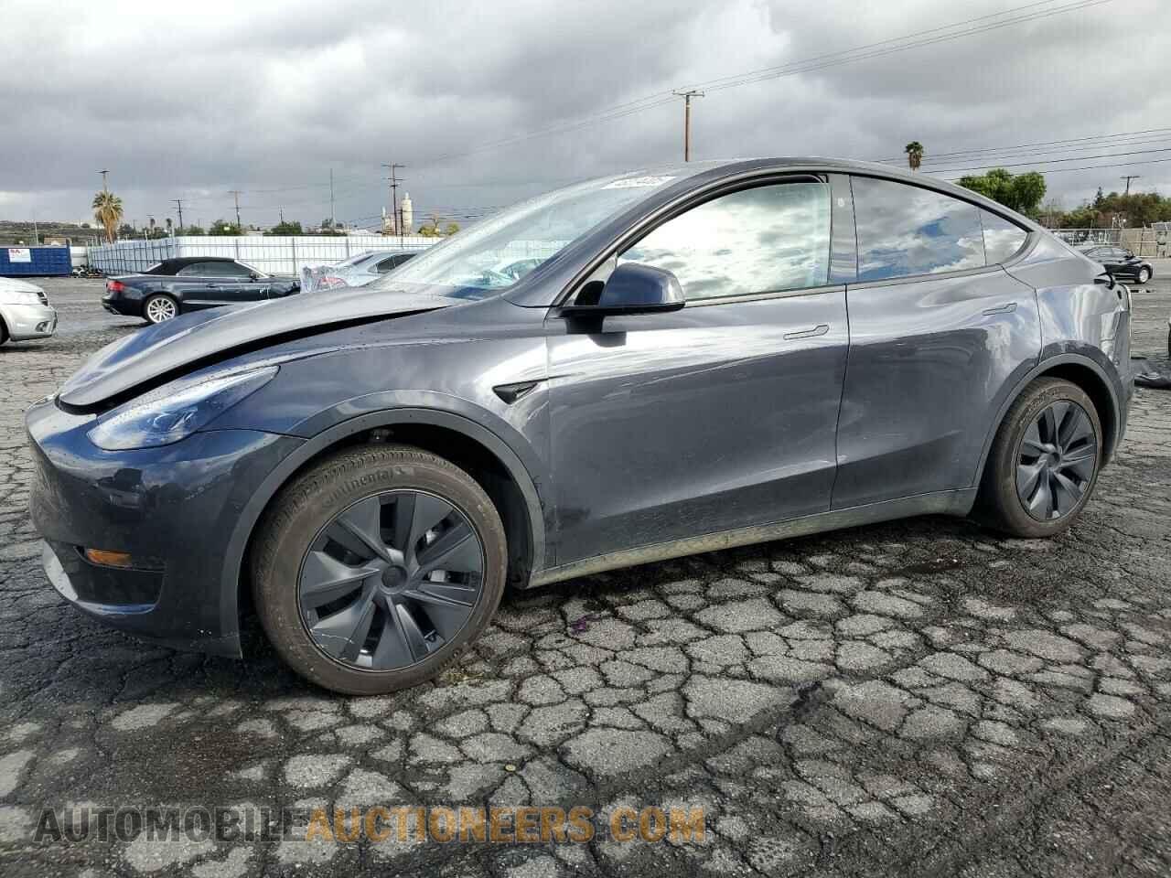7SAYGAEE1RF107617 TESLA MODEL Y 2024