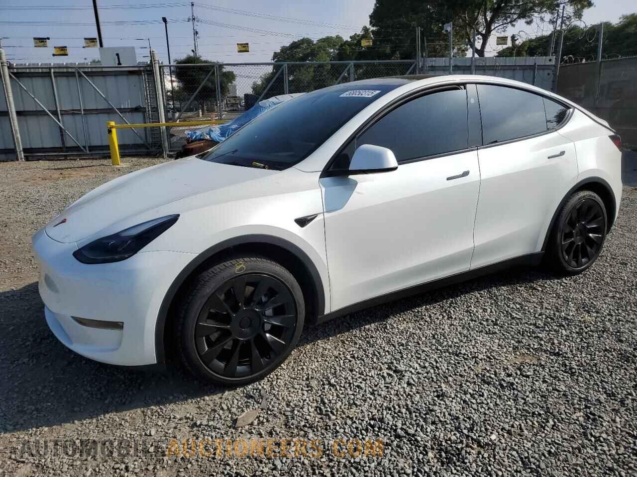 7SAYGAEE2PF856195 TESLA MODEL Y 2023
