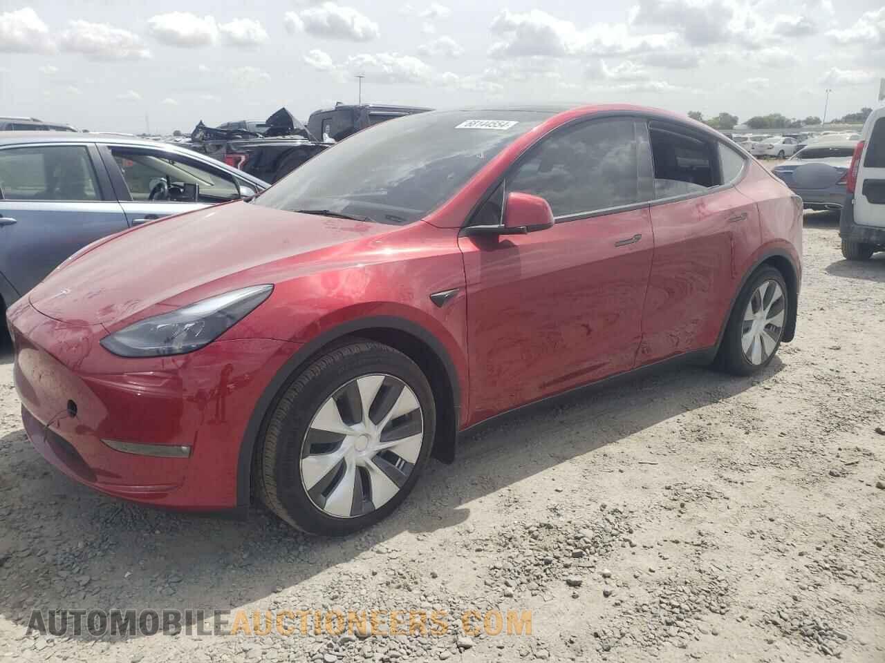 7SAYGAEE2RF021409 TESLA MODEL Y 2024