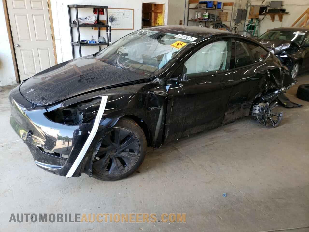 7SAYGAEE2RF124586 TESLA MODEL Y 2024