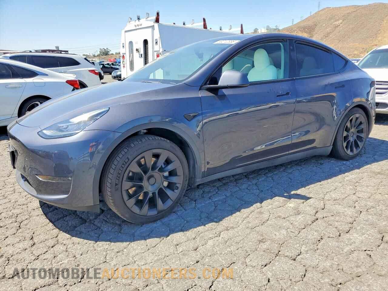 7SAYGAEE3PF588595 TESLA MODEL Y 2023