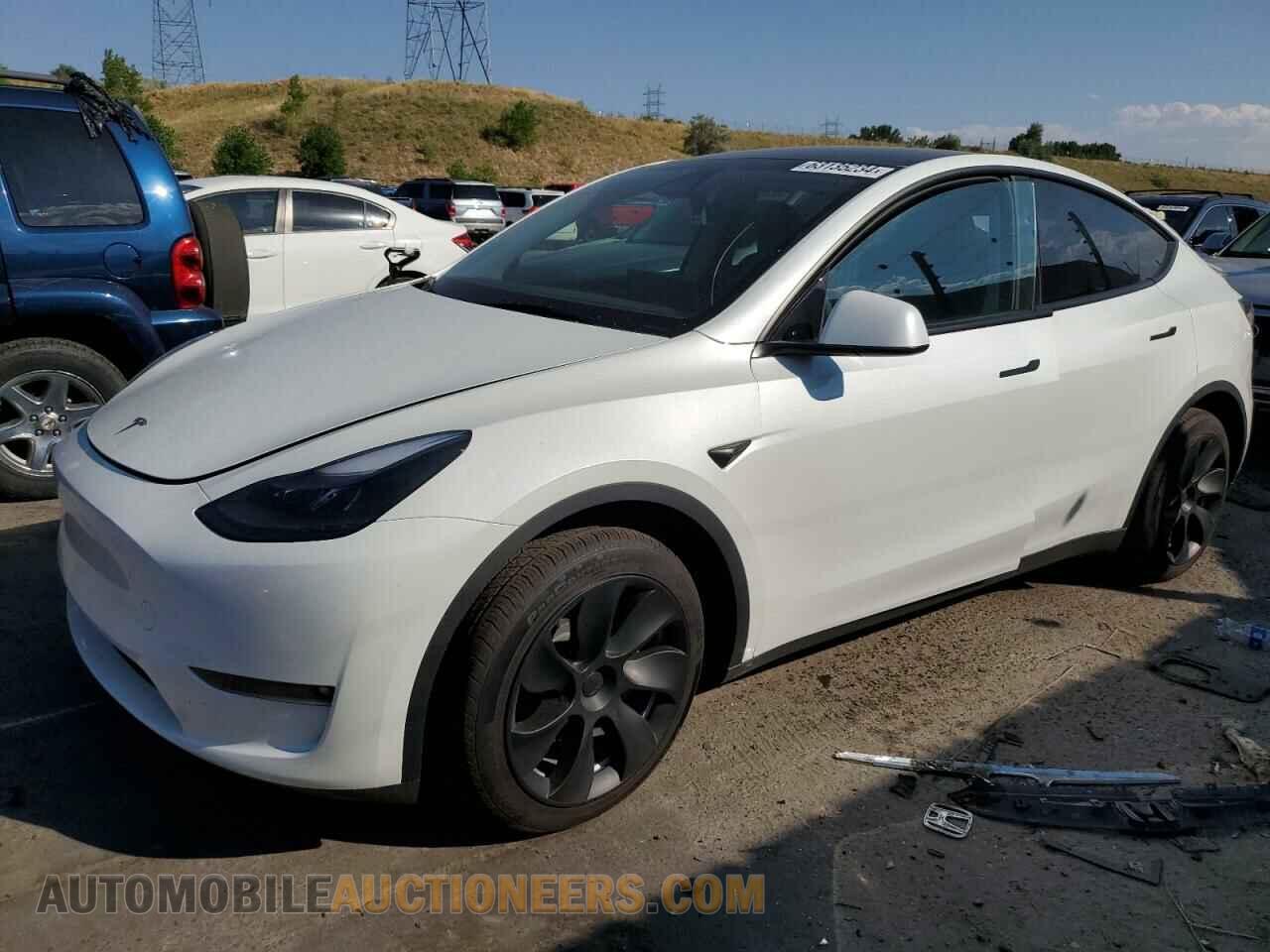 7SAYGAEE5RF048653 TESLA MODEL Y 2024