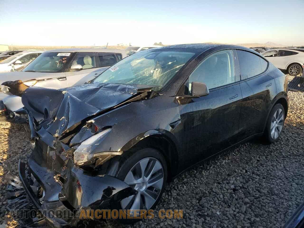 7SAYGAEE6RF071388 TESLA MODEL Y 2024