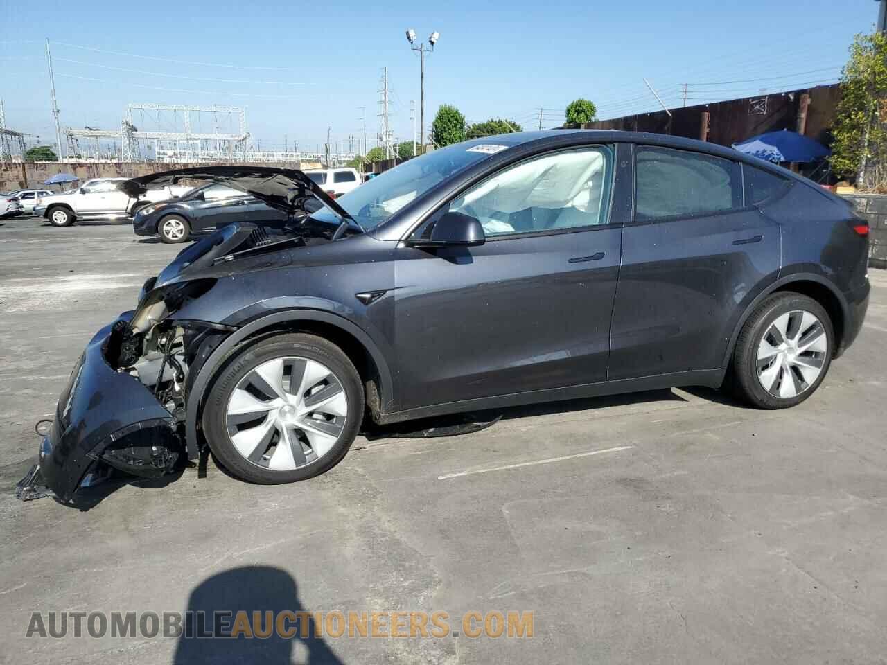7SAYGAEE8RF065639 TESLA MODEL Y 2024