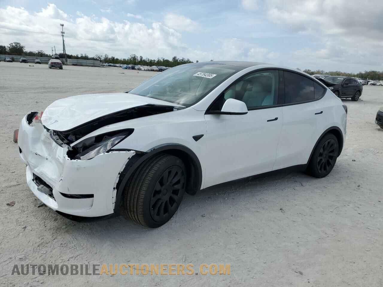 7SAYGDED0RF158471 TESLA MODEL Y 2024