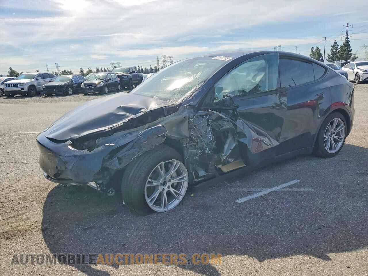 7SAYGDED1RF051266 TESLA MODEL Y 2024