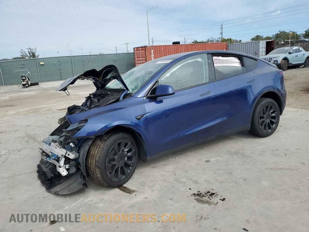 7SAYGDED2RF034816 TESLA MODEL Y 2024