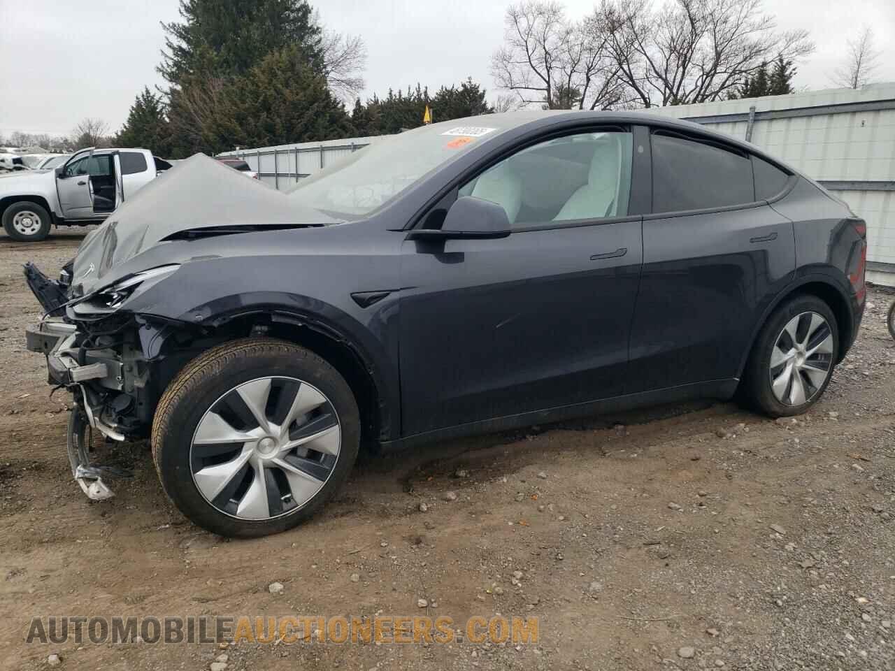 7SAYGDED2RF037005 TESLA MODEL Y 2024