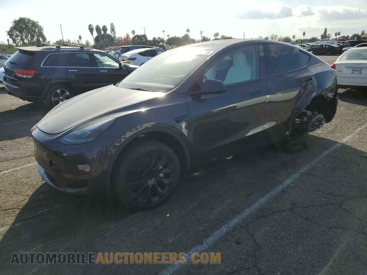 7SAYGDED2RF055374 TESLA MODEL Y 2024