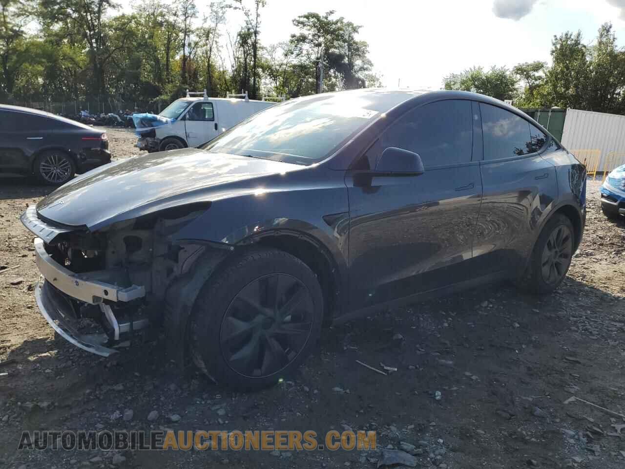 7SAYGDED2RF095700 TESLA MODEL Y 2024
