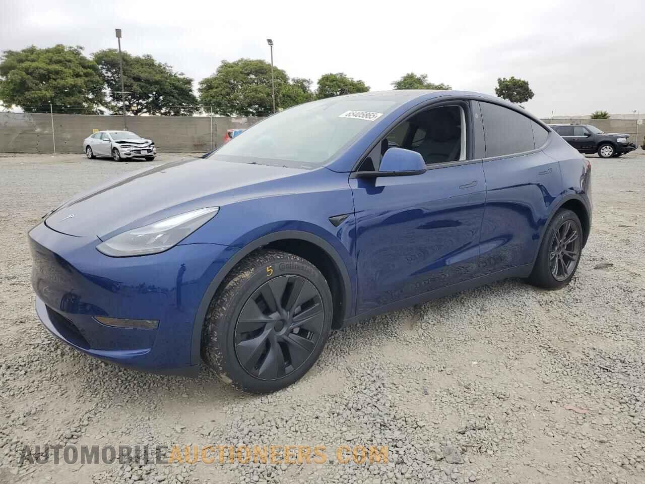 7SAYGDED2RF110499 TESLA MODEL Y 2024
