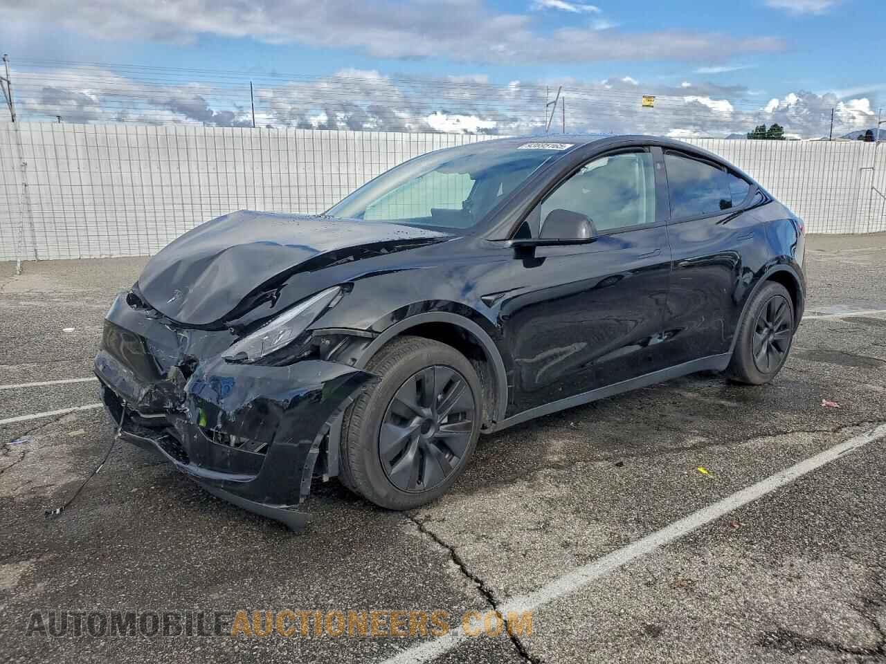 7SAYGDED2RF162618 TESLA MODEL Y 2024