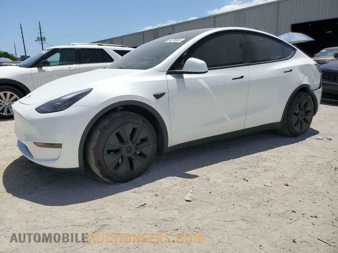 7SAYGDED2RF164790 TESLA MODEL Y 2024
