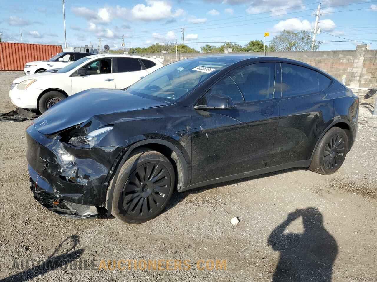 7SAYGDED2SF248422 TESLA MODEL Y 2025