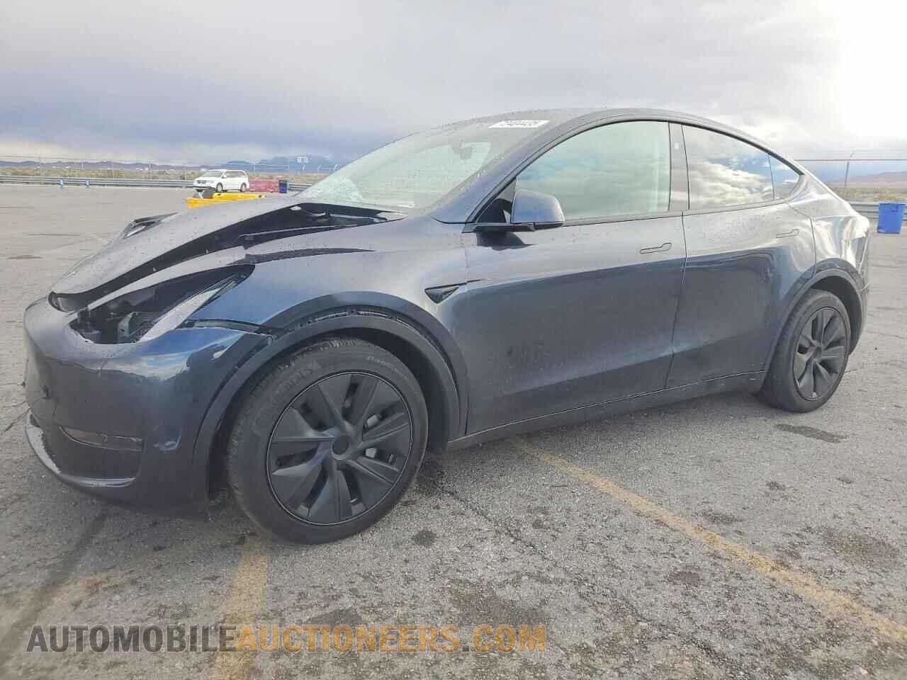 7SAYGDED3RF197751 TESLA MODEL Y 2024