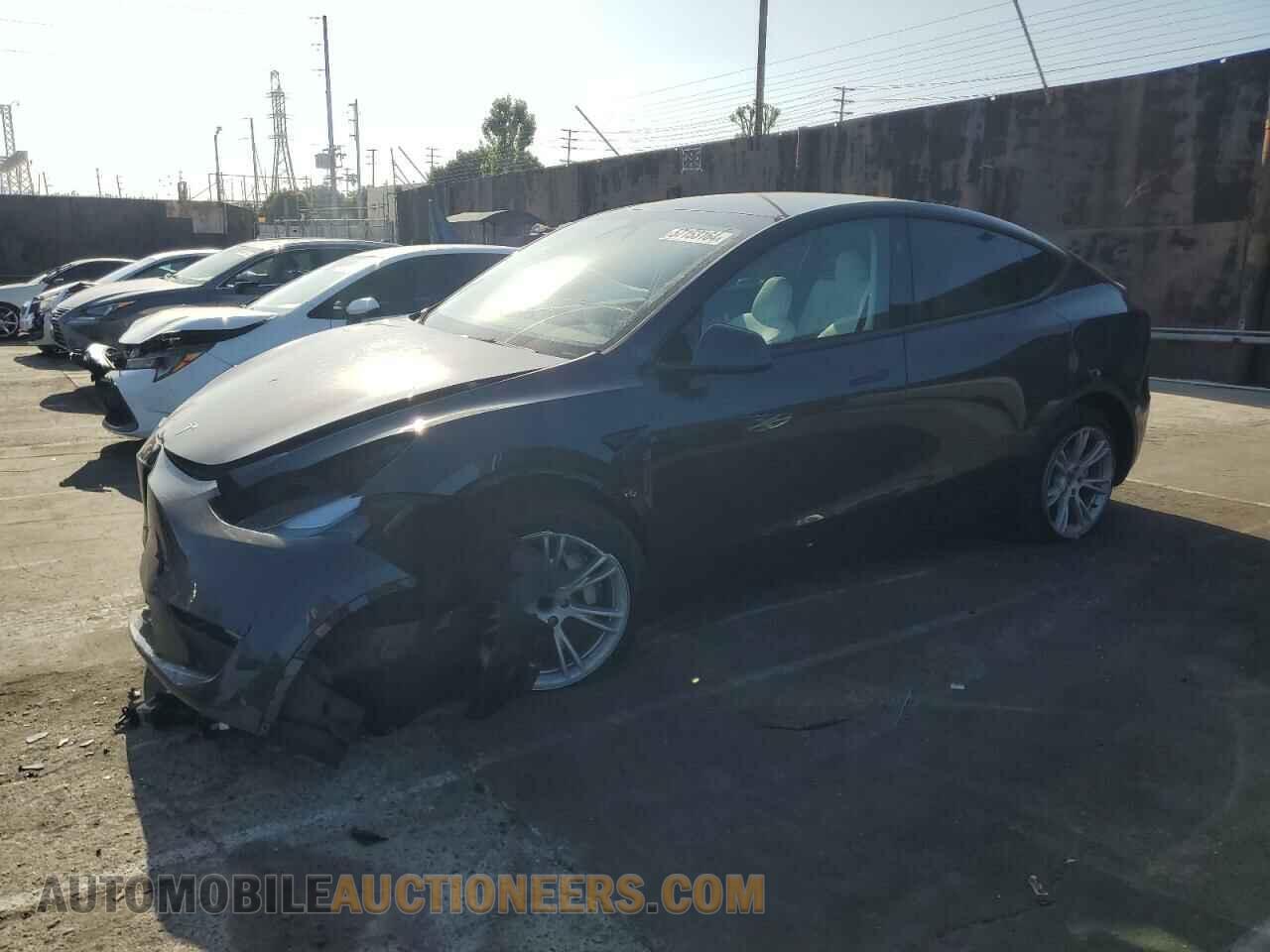 7SAYGDED4RF051925 TESLA MODEL Y 2024