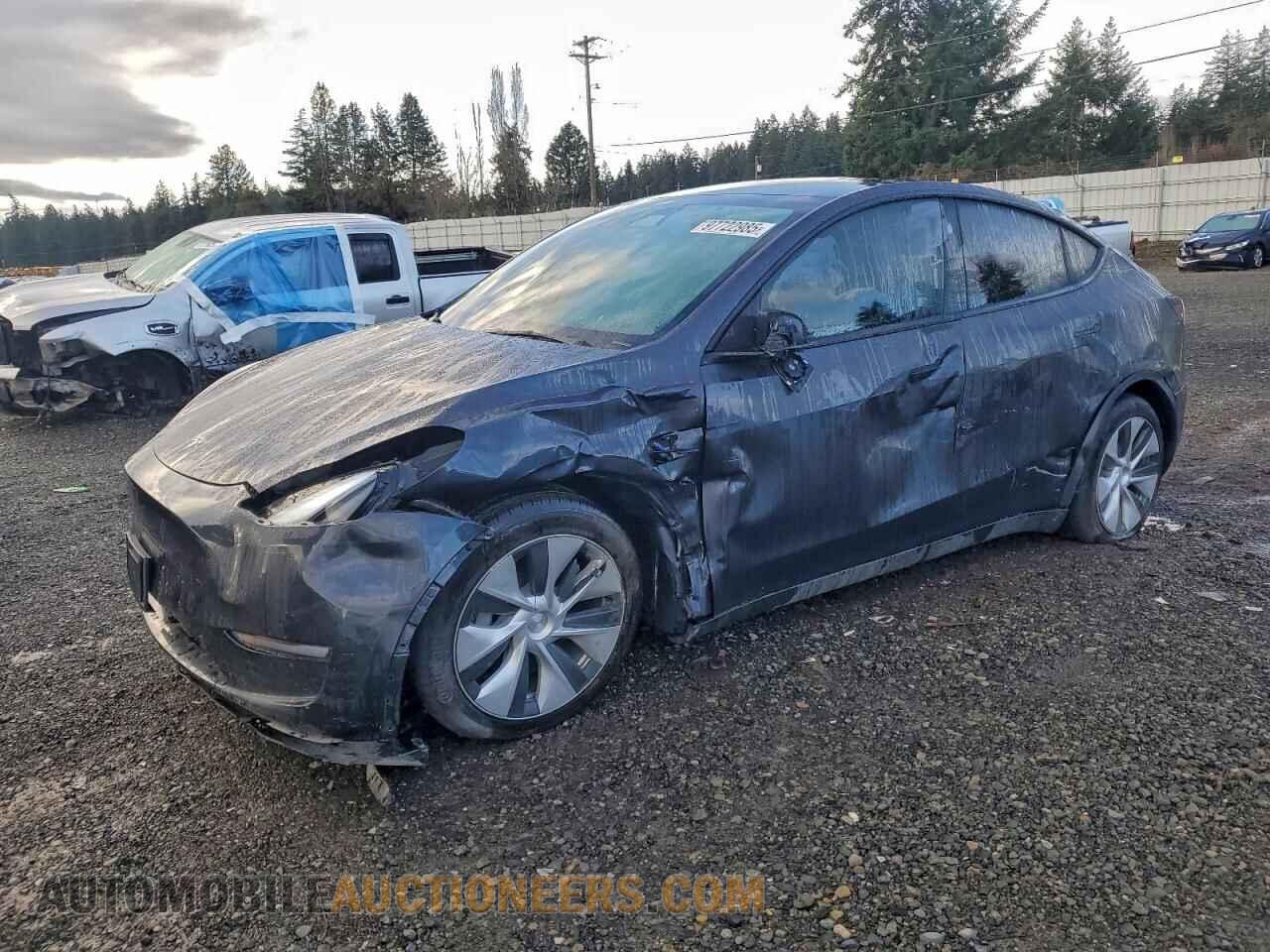 7SAYGDED4RF055232 TESLA MODEL Y 2024