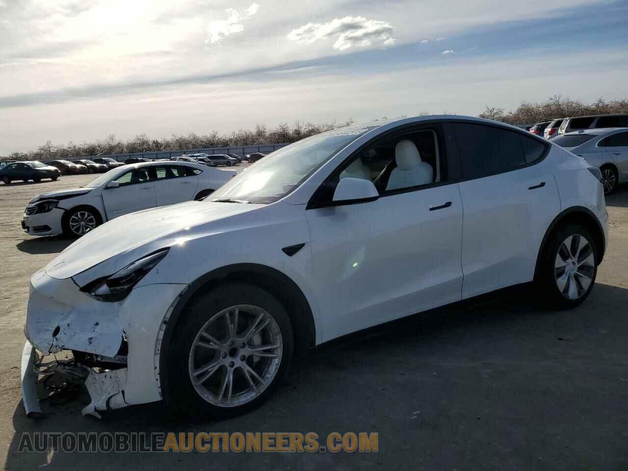7SAYGDED4RF055859 TESLA MODEL Y 2024