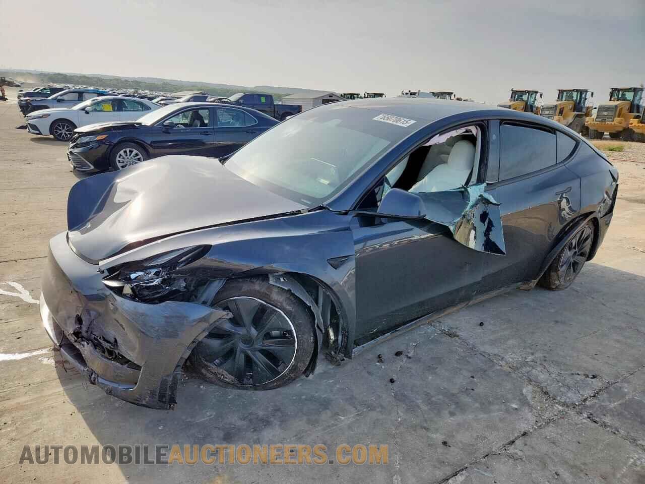 7SAYGDED4RF106941 TESLA MODEL Y 2024