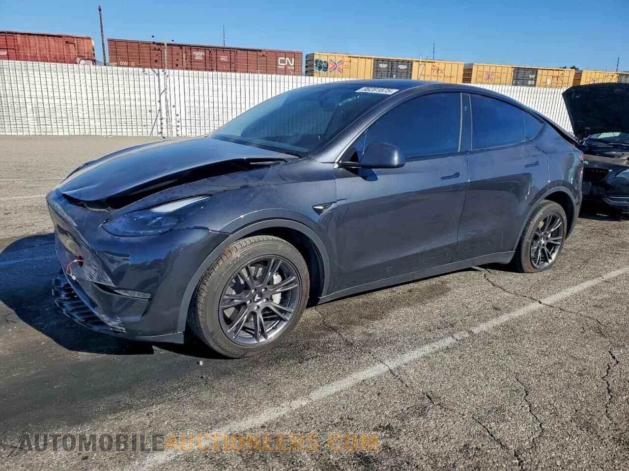 7SAYGDED4RF197435 TESLA MODEL Y 2024