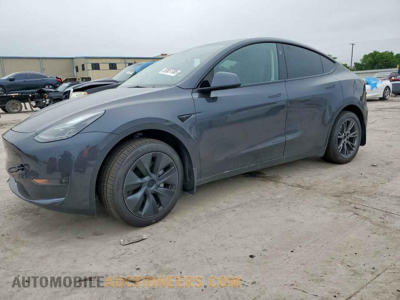 7SAYGDED4SA359776 TESLA MODEL Y 2025