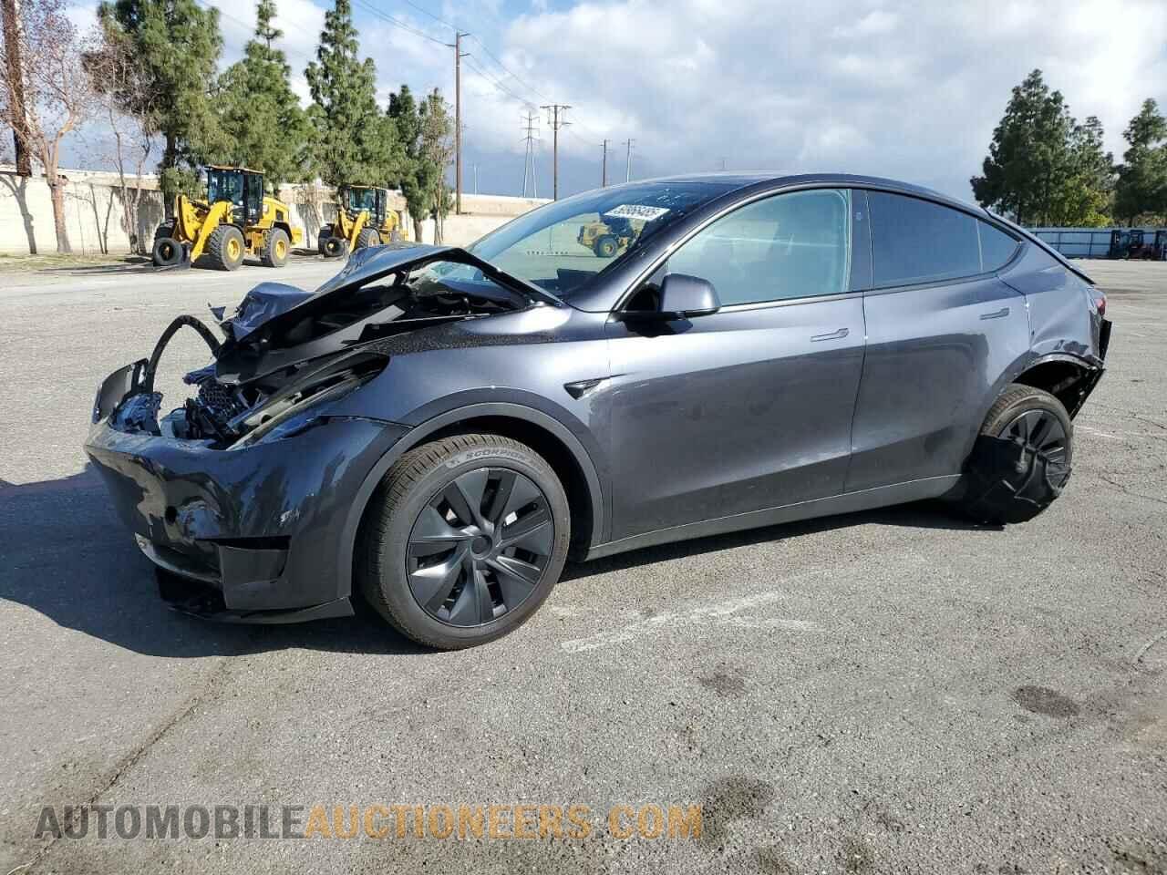 7SAYGDED4SF242721 TESLA MODEL Y 2025