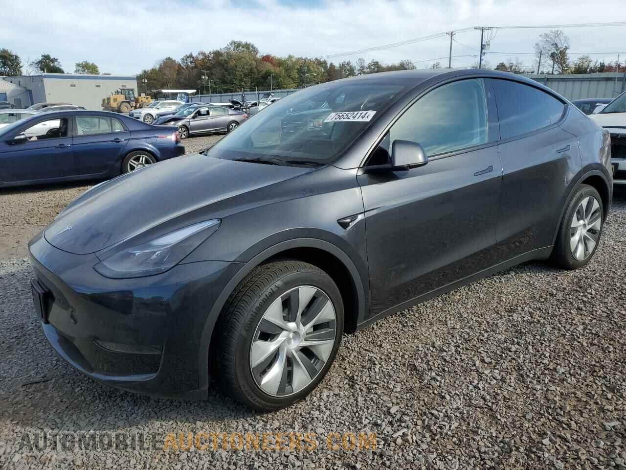 7SAYGDED6RF004718 TESLA MODEL Y 2024