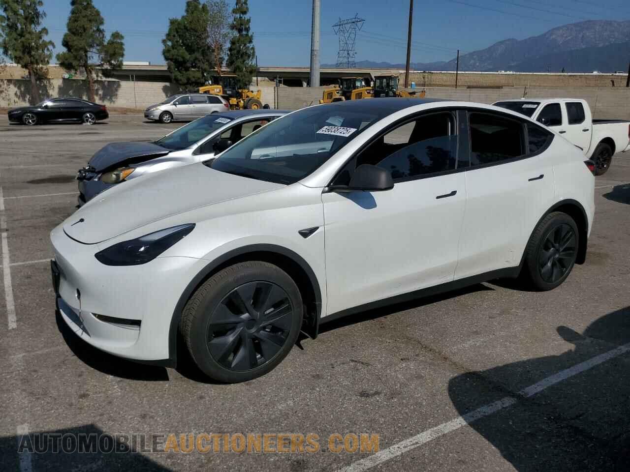 7SAYGDED6RF109727 TESLA MODEL Y 2024