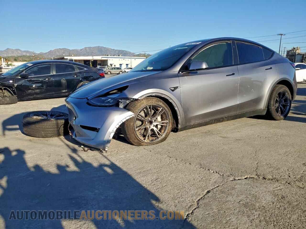 7SAYGDED6SF318908 TESLA MODEL Y 2025