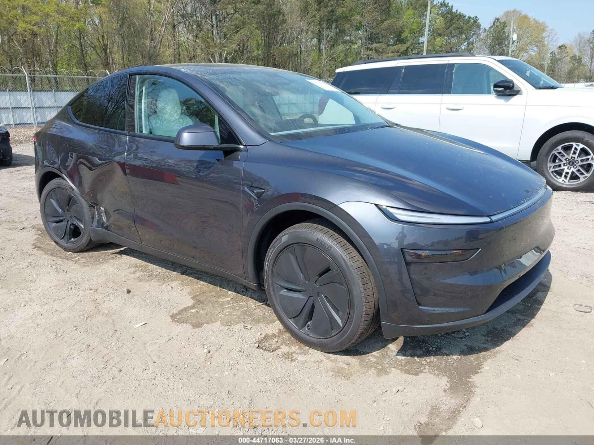 7SAYGDED6TA588123 TESLA MODEL Y 2026