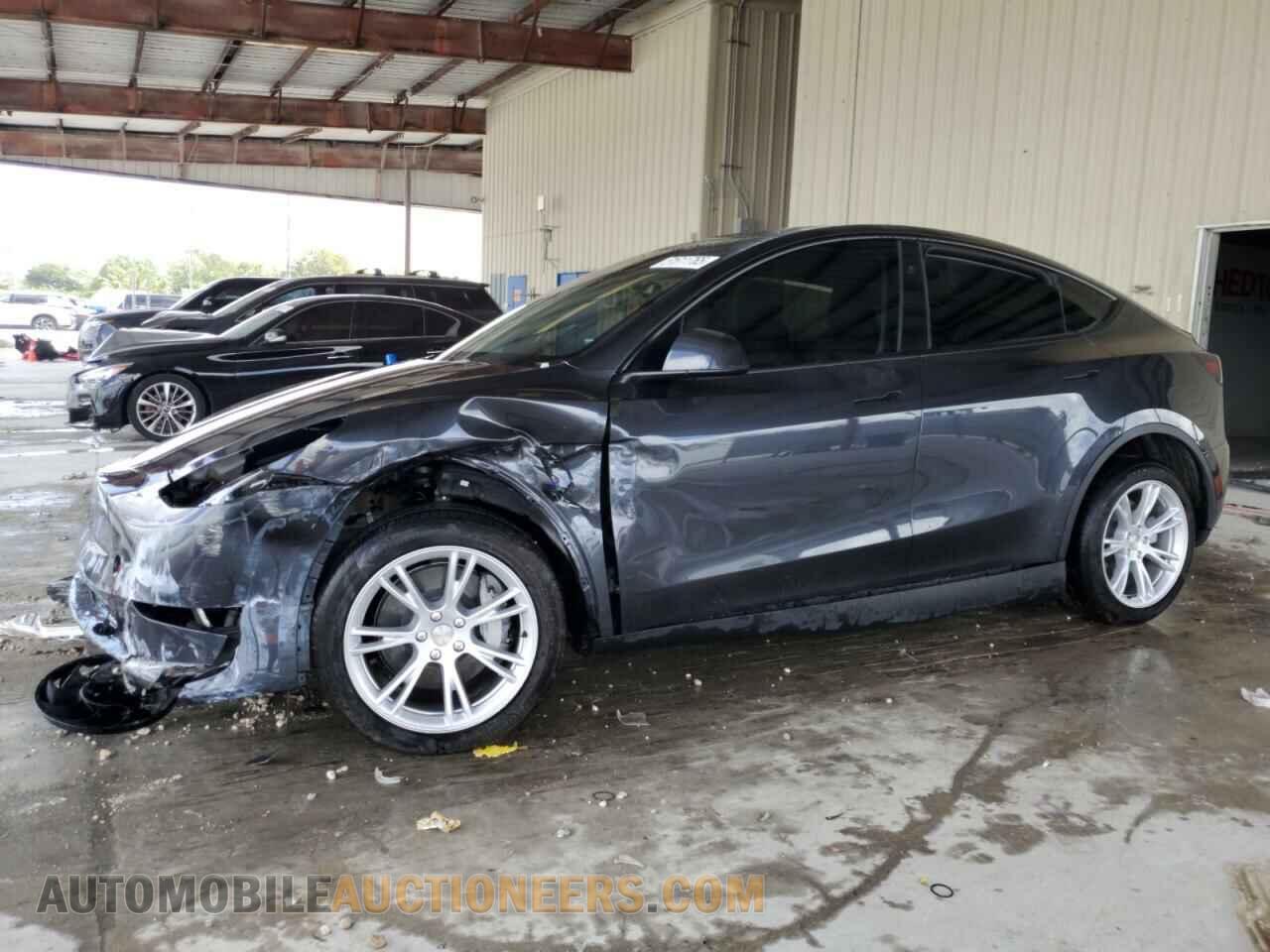 7SAYGDED7RF027862 TESLA MODEL Y 2024