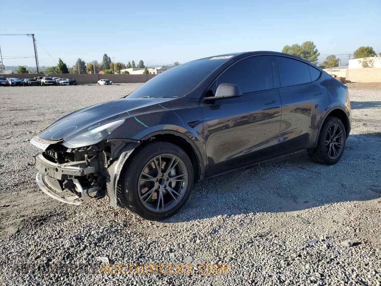 7SAYGDED7RF109428 TESLA MODEL Y 2024