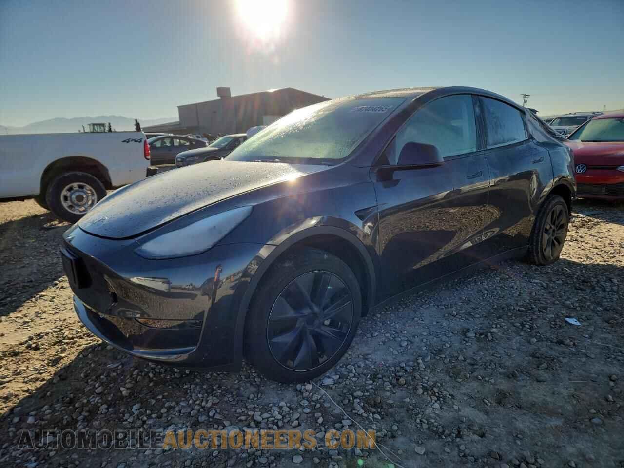 7SAYGDED7RF110062 TESLA MODEL Y 2024