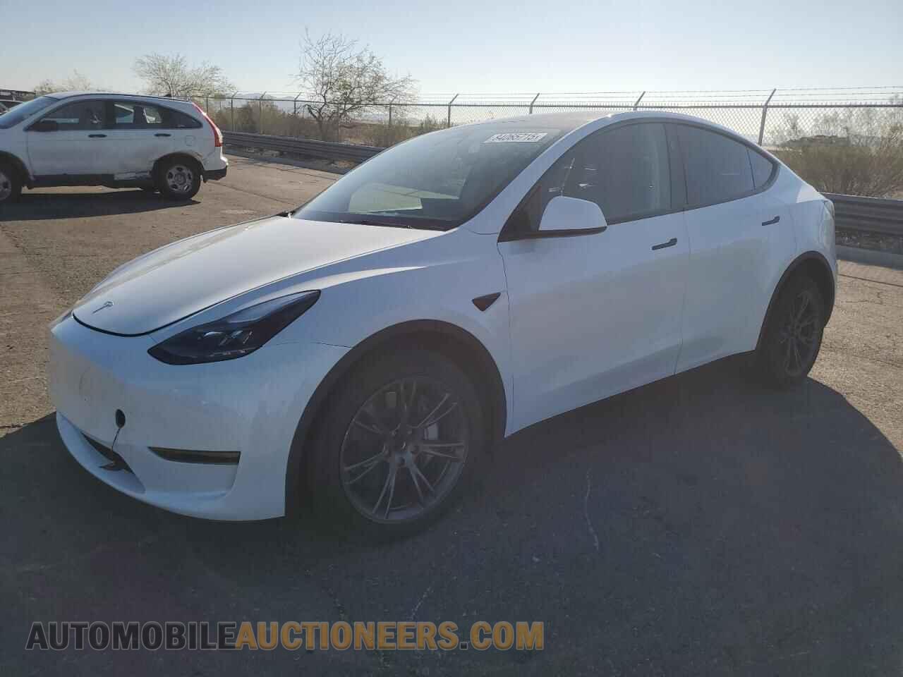 7SAYGDED7RF168768 TESLA MODEL Y 2024