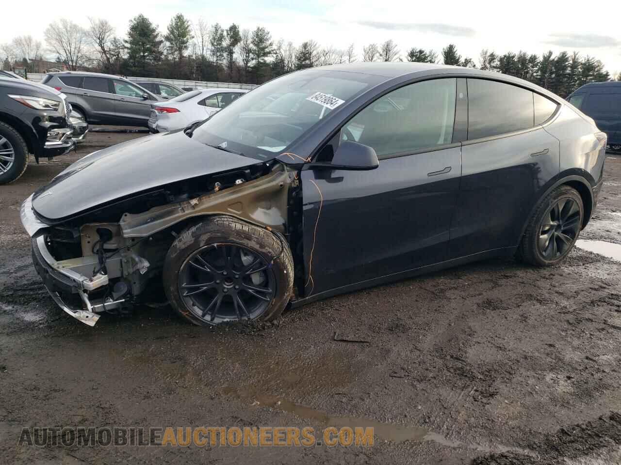 7SAYGDED8RF133639 TESLA MODEL Y 2024