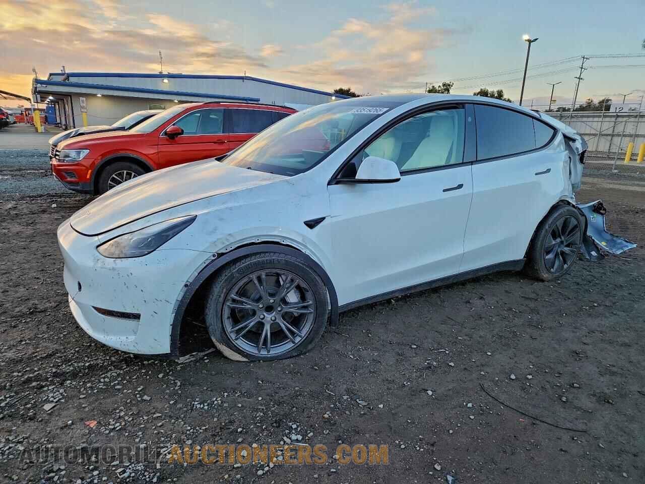 7SAYGDED9RF116591 TESLA MODEL Y 2024