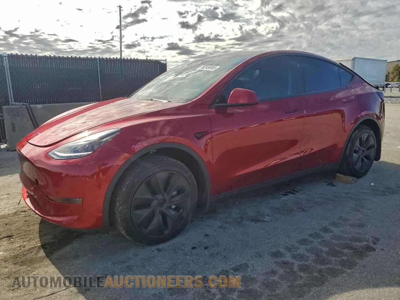 7SAYGDED9RF203990 TESLA MODEL Y 2024