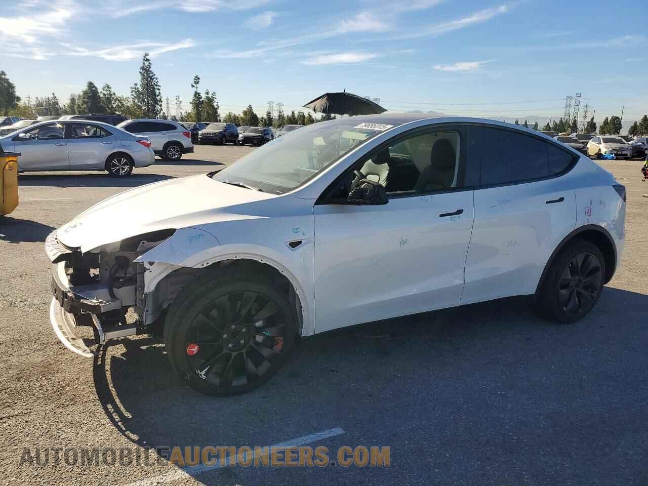 7SAYGDEDXRF201522 TESLA MODEL Y 2024