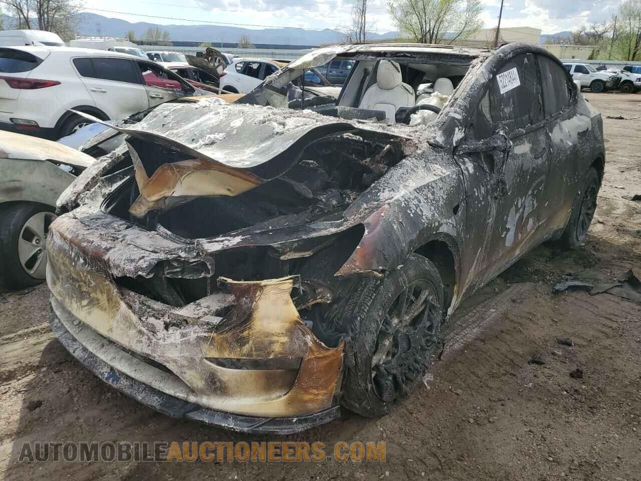 7SAYGDEE0PF628665 TESLA MODEL Y 2023