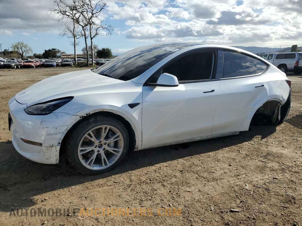 7SAYGDEE0PF633705 TESLA MODEL Y 2023