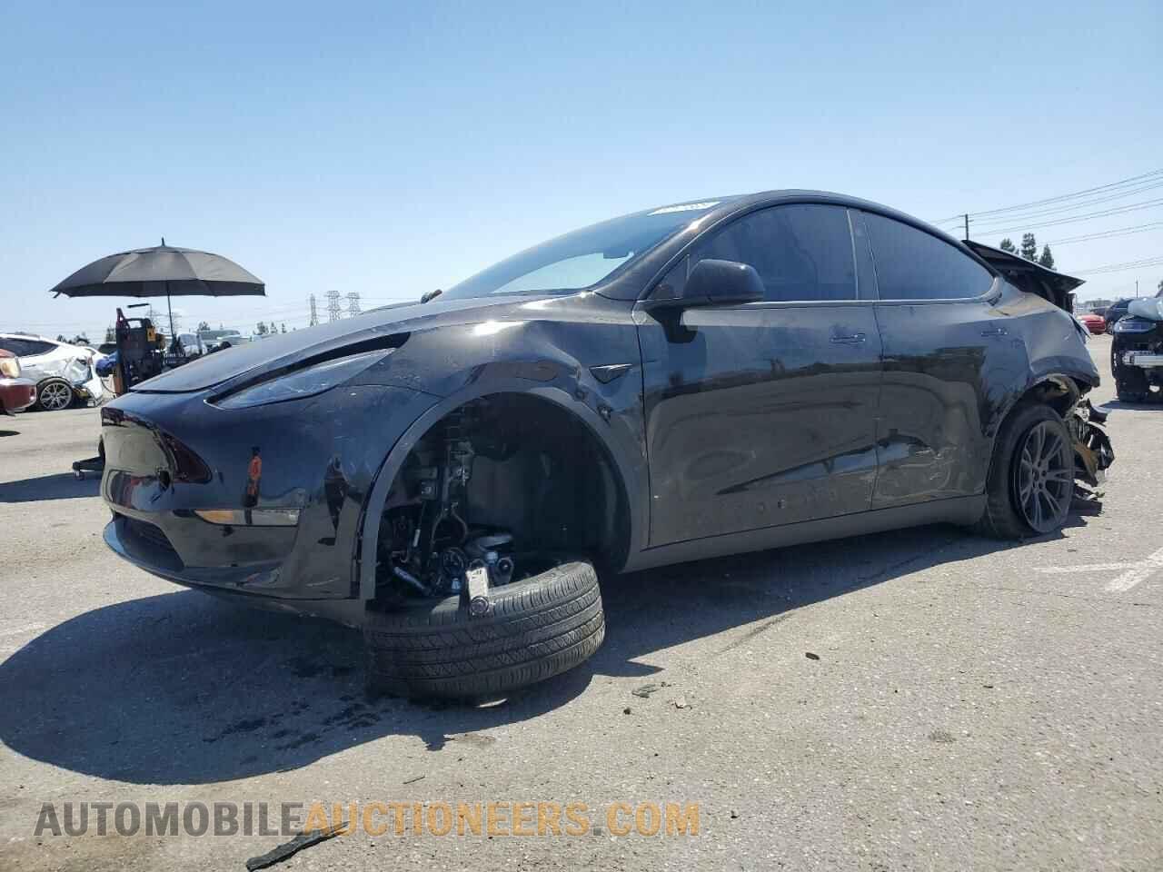 7SAYGDEE0RF123793 TESLA MODEL Y 2024