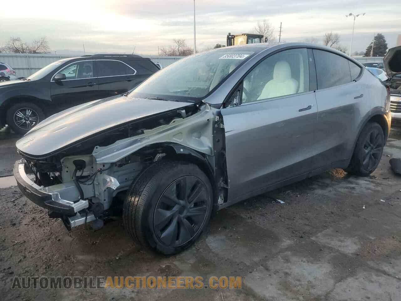 7SAYGDEE0RF156776 TESLA MODEL Y 2024