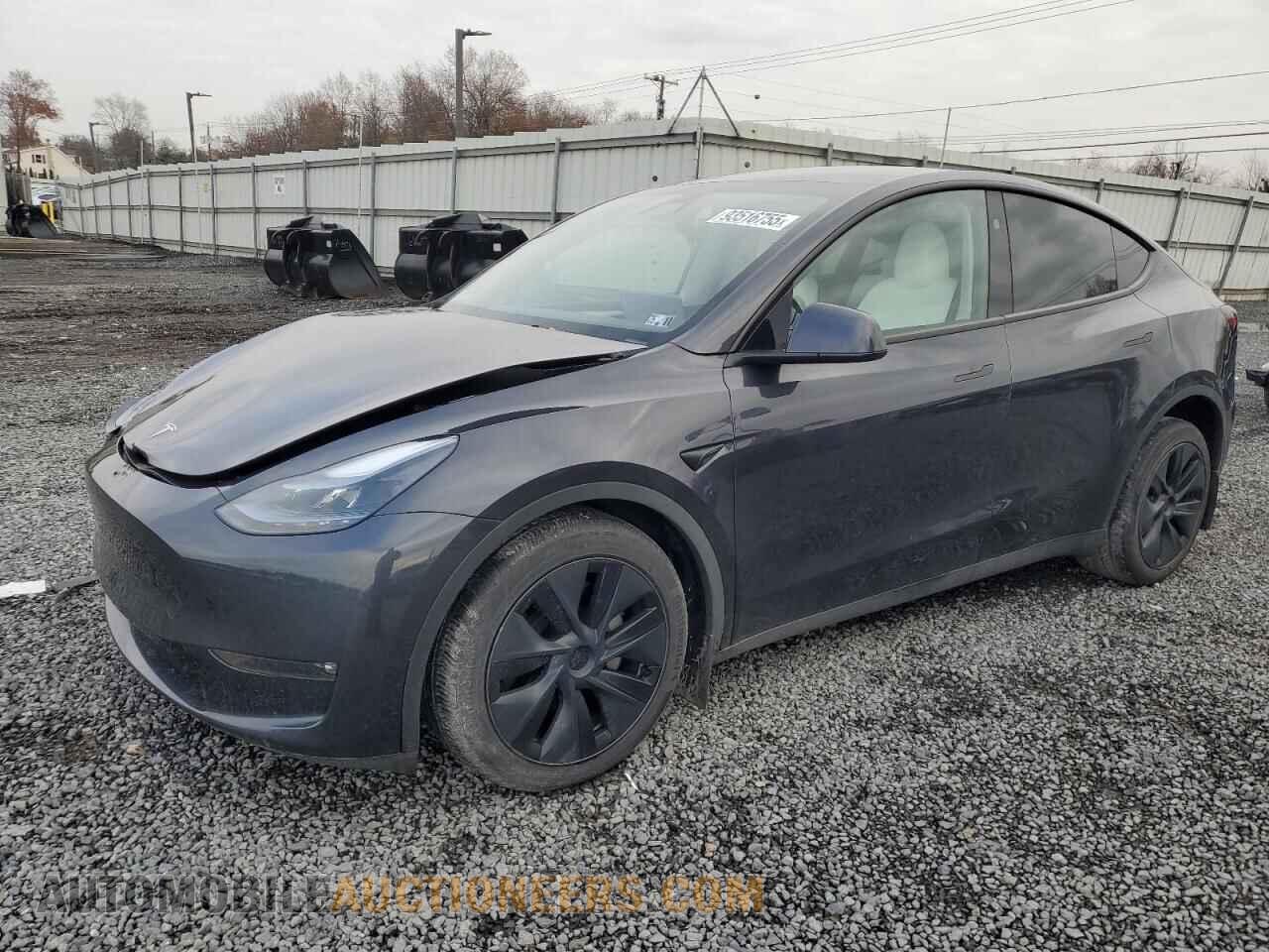 7SAYGDEE0RF201151 TESLA MODEL Y 2024