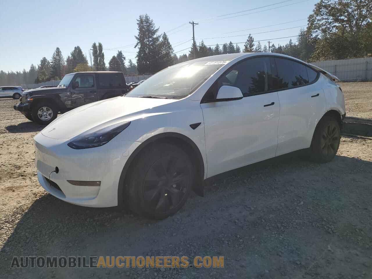 7SAYGDEE0RF205457 TESLA MODEL Y 2024