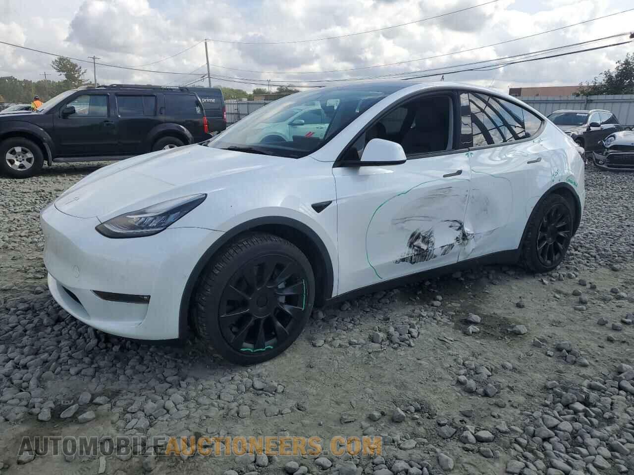 7SAYGDEE1NF328971 TESLA MODEL Y 2022