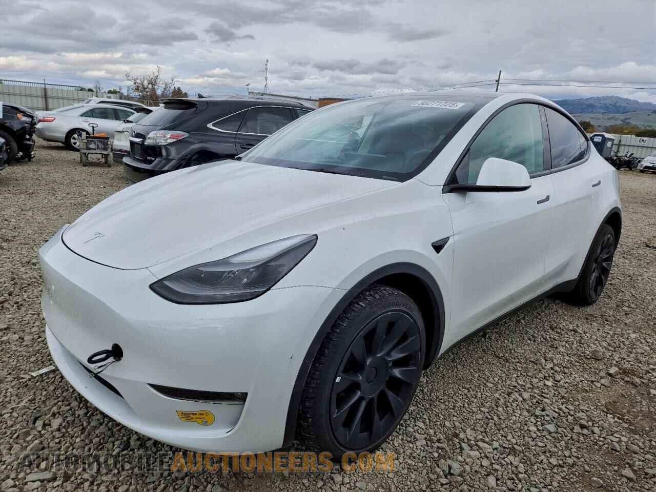 7SAYGDEE1PF592016 TESLA MODEL Y 2023